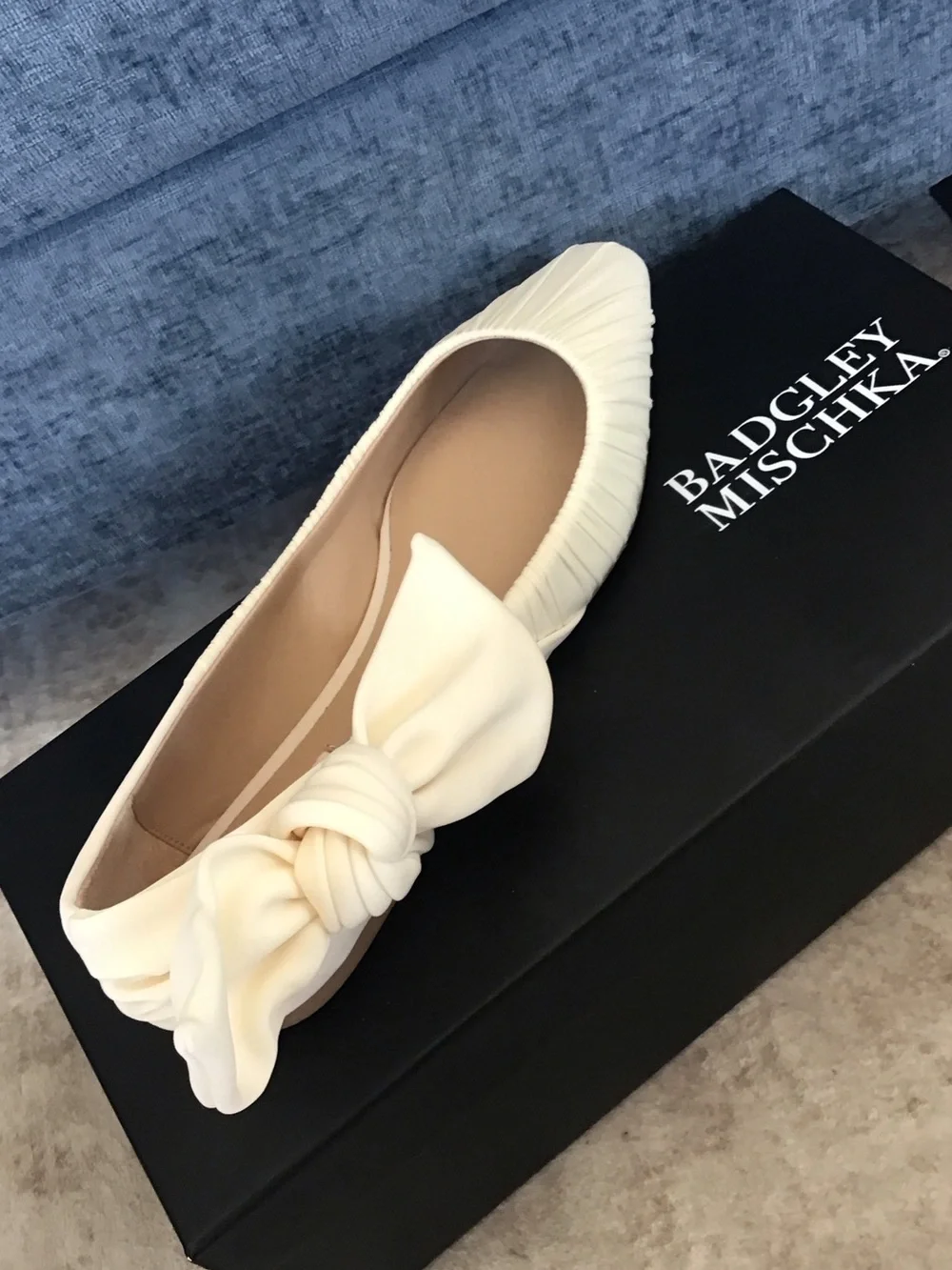 Badgley Mischka Valyn Ivory Knotted Bow Ballet Flat